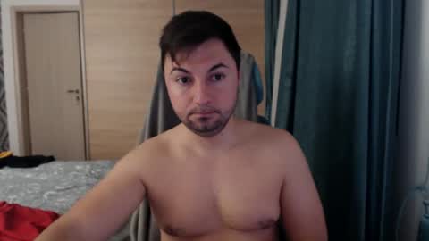 Snapshot of hankmalone chatting on February 8, 4:36 am HankMalone online show from February 8, 4:36 am