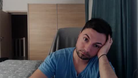 Snapshot of hankmalone chatting on February 10, 6:45 pm HankMalone online show from February 10, 6:45 pm