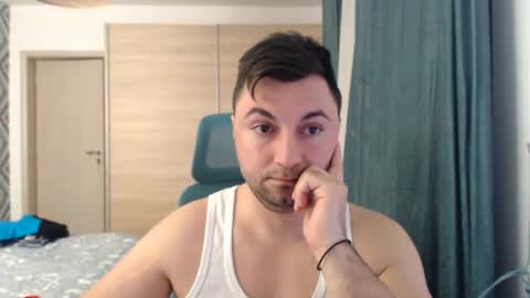 Snapshot of hankmalone chatting on February 26, 5:39 pm HankMalone online show from February 26, 5:39 pm