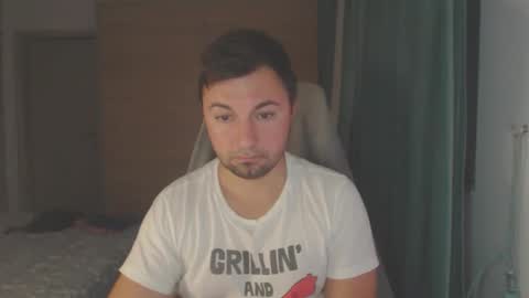 Snapshot of hankmalone chatting on October 24, 3:14 am HankMalone online show from October 24, 3:14 am