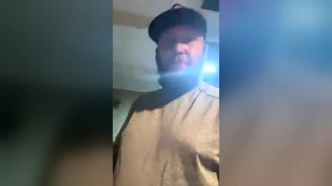 Snapshot of hankray chatting on July 5, 7:26 am hankray online show from July 5, 7:26 am