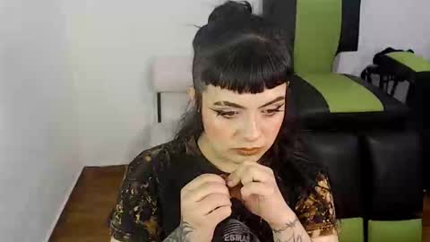 JUANA online show from December 21, 4:52 am