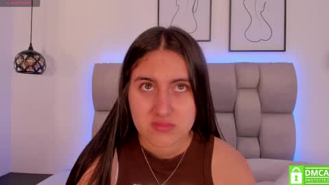 hanna__evans_ online show from May 28, 11:51 am