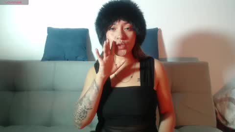 Hanna  online show from June 3, 1:08 am