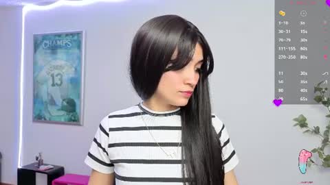 Sara online show from June 10, 1:21 pm