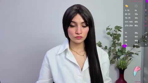 Sara online show from June 16, 3:36 pm