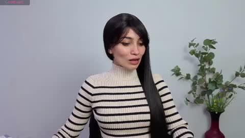 Sara online show from June 17, 3:24 pm
