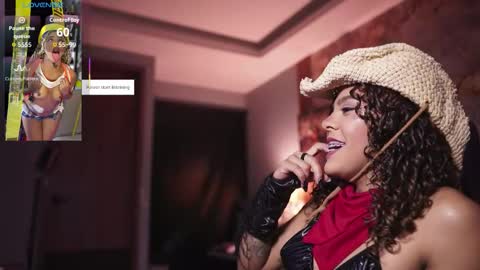 Snapshot of hanna_chris chatting on November 5, 11:27 pm HANNA online show from November 5, 11:27 pm