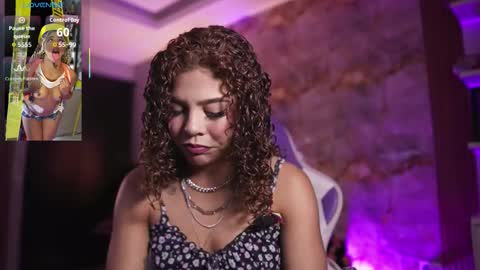 Snapshot of hanna_chris chatting on November 8, 12:00 am HANNA online show from November 8, 12:00 am