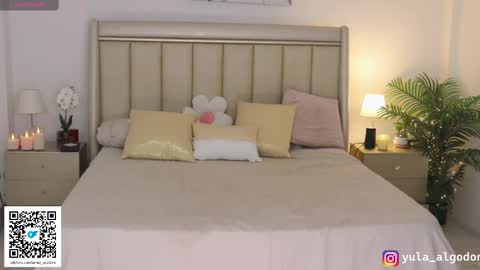 hanna_costtello online show from March 3, 3:41 am