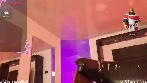 hannah dilau  online show from April 30, 8:57 pm