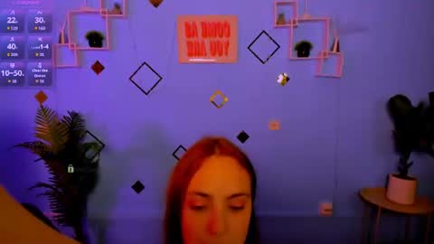 hanna_dream0 online show from June 25, 1:37 pm
