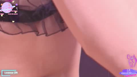 Snapshot of hanna_evanns_ chatting on November 6, 9:05 pm Hanna online show from November 6, 9:05 pm