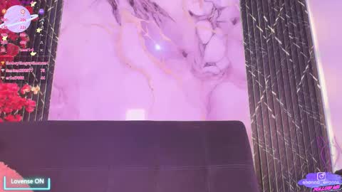 Snapshot of hanna_evanns_ chatting on December 4, 9:12 pm Hanna online show from December 4, 9:12 pm