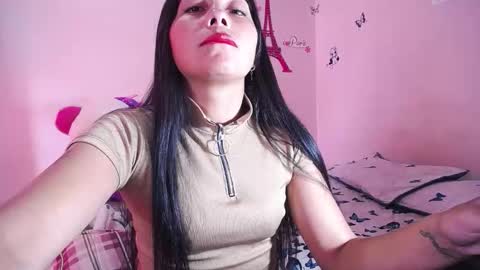 Snapshot of hanna_girl21 chatting on February 9, 6:45 pm HANNA online show from February 9, 6:45 pm