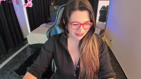 hanna_ma online show from November 1, 1:02 pm