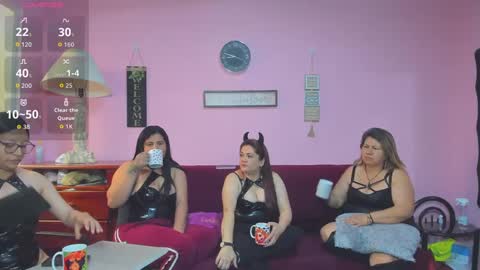 Snapshot of hanna_mature01 chatting on September 23, 1:47 pm Hanna online show from September 23, 1:47 pm