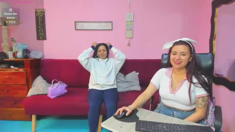 Hanna online show from November 1, 8:44 pm