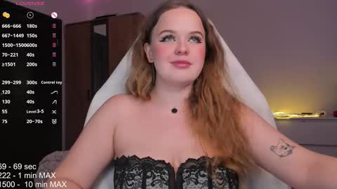 hanna montanas online show from November 1, 1:24 pm