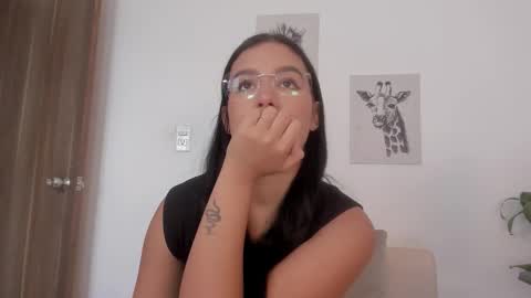 HANNA online show from November 1, 6:32 pm