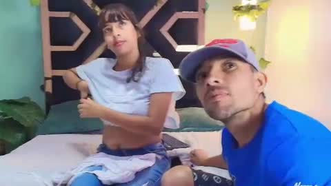 Snapshot of hanna_sebas chatting on June 24, 12:48 pm HANNA Y SEBAS online show from June 24, 12:48 pm