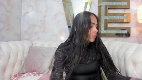 EVA online show from November 3, 10:05 am