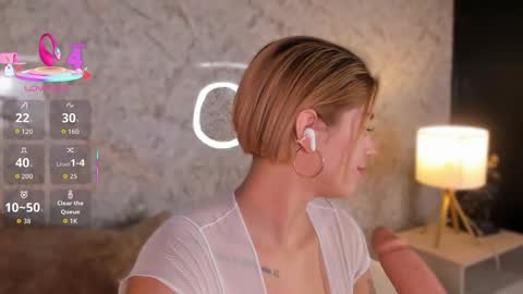 Hanna  online show from February 12, 8:15 pm