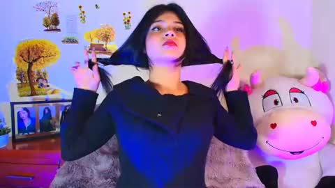 Snapshot of hannaa_cute chatting on June 13, 6:06 pm Hanna 3 online show from June 13, 6:06 pm
