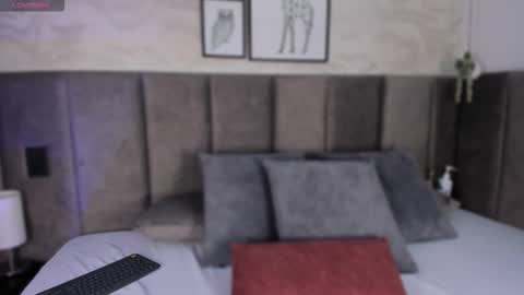 Hanna online show from November 23, 3:45 pm