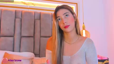 Snapshot of hannabronw chatting on September 16, 7:15 pm Eliana online show from September 16, 7:15 pm