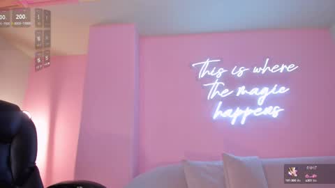  Hanna Connor  online show from February 16, 2:42 am