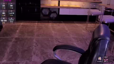 Snapshot of hannaconnor_ chatting on July 9, 11:42 pm Hanna Connor online show from July 9, 11:42 pm