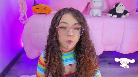 hannacutegod online show from October 31, 5:52 am