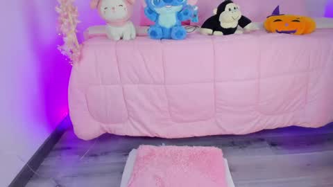 hannacutegod online show from April 18, 5:55 am