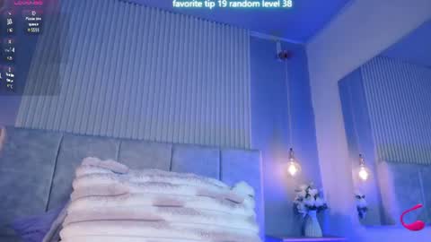 hannadanniels online show from July 14, 2:01 pm