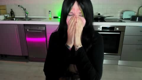 Snapshot of hannah_chaos chatting on March 3, 7:39 pm Hannah online show from March 3, 7:39 pm