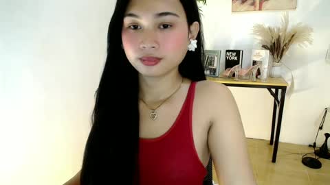 Snapshot of hannah_davis69 chatting on July 2, 2:44 am Alex online show from July 2, 2:44 am
