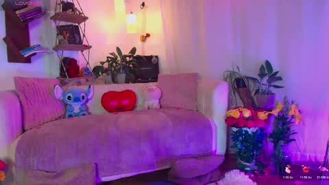 hannah_lovee online show from May 29, 2:31 am