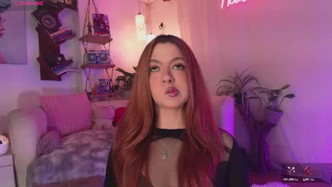 hannah_lovee online show from August 2, 2:43 am