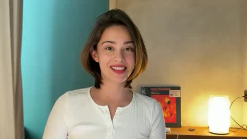 Snapshot of hannahinto chatting on May 15, 3:52 pm hannahinto online show from May 15, 3:52 pm