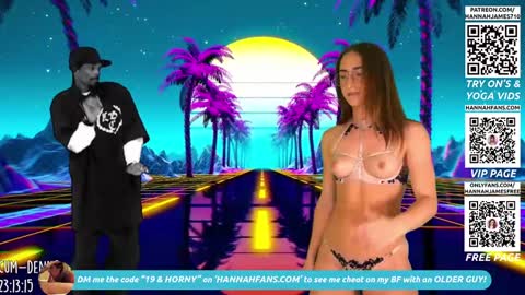 Snapshot of hannahjames710 chatting on October 4, 2:59 pm Hannah James online show from October 4, 2:59 pm
