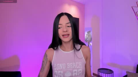 HANNAH J online show from March 9, 12:53 pm