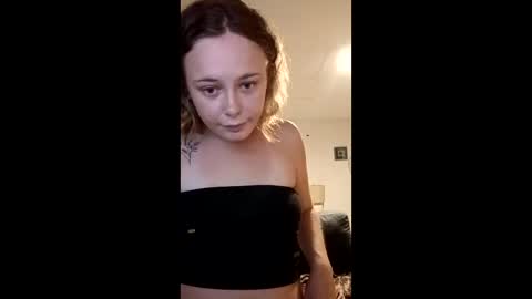 hannahniccole2003 online show from May 30, 3:47 am