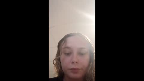 hannahniccole2003 online show from June 1, 7:37 pm