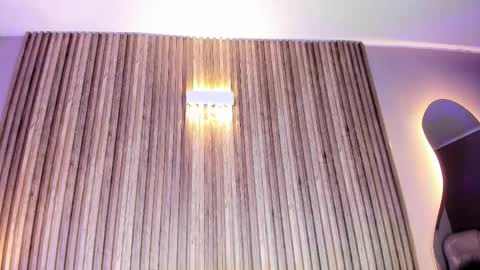 Snapshot of hannapaola chatting on December 15, 10:36 pm HannaPaola online show from December 15, 10:36 pm