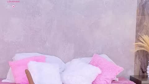 Snapshot of hannaprada1 chatting on January 5, 5:38 pm hannaprada1 online show from January 5, 5:38 pm