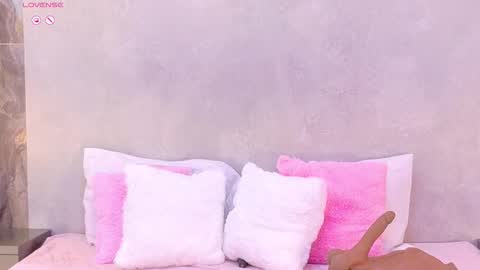 Snapshot of hannaprada1 chatting on January 16, 11:58 am hannaprada1 online show from January 16, 11:58 am