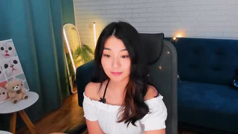 Snapshot of hannarosie chatting on December 1, 7:36 pm hannarosie online show from December 1, 7:36 pm