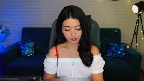 Snapshot of hannarosie chatting on December 7, 6:04 pm hannarosie online show from December 7, 6:04 pm