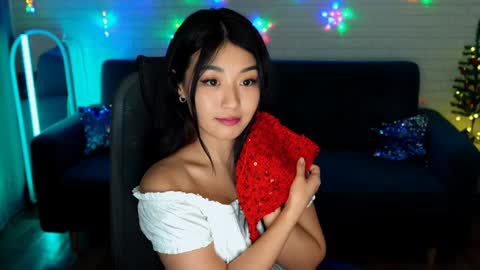 Snapshot of hannarosie chatting on December 12, 7:48 pm hannarosie online show from December 12, 7:48 pm